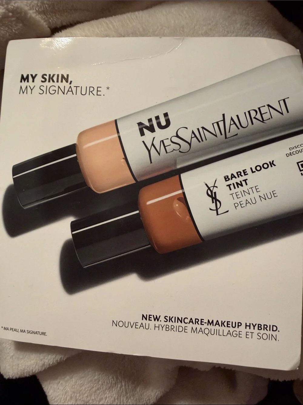 Yves Saint Laurent NU Bare Look Skin Tint Sample